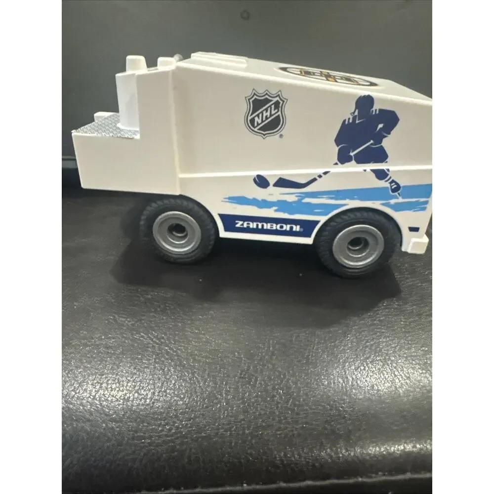 Playmobil NHL Boston Bruins Zamboni Ice Resurfacer Hockey Toy Vehicle